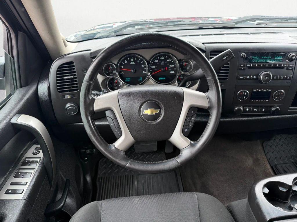 used 2013 Chevrolet Silverado 1500 car, priced at $18,900