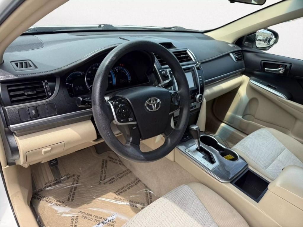 used 2014 Toyota Camry Hybrid car, priced at $12,900