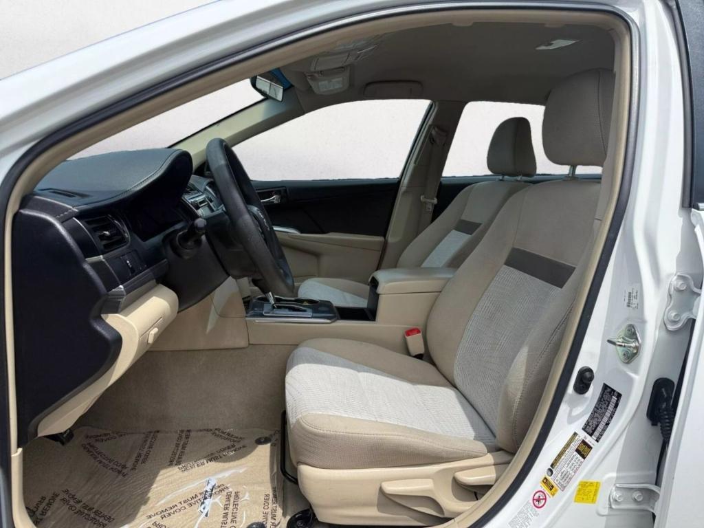 used 2014 Toyota Camry Hybrid car, priced at $12,900