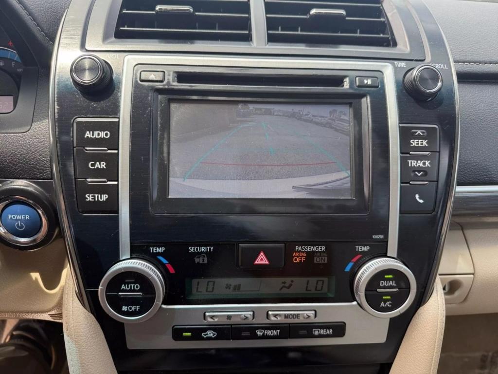 used 2014 Toyota Camry Hybrid car, priced at $12,900