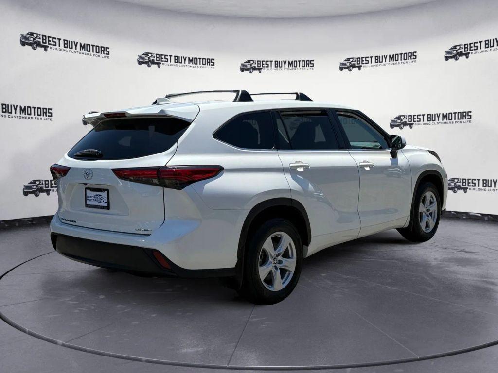 used 2020 Toyota Highlander car, priced at $23,900