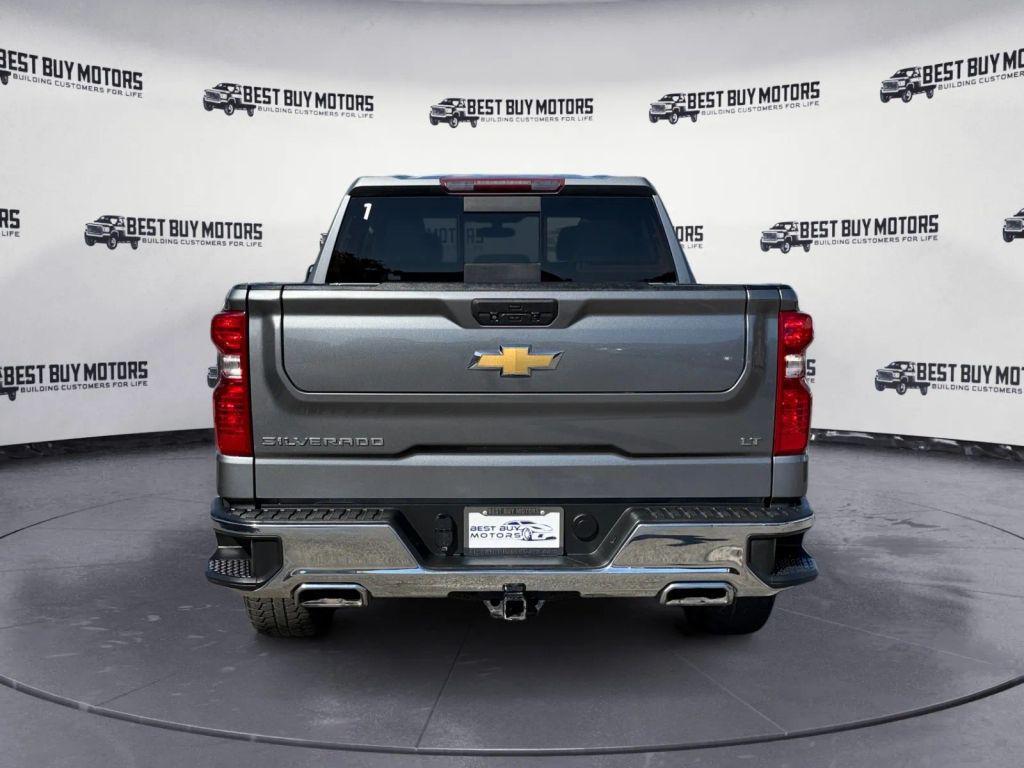 used 2021 Chevrolet Silverado 1500 car, priced at $31,900