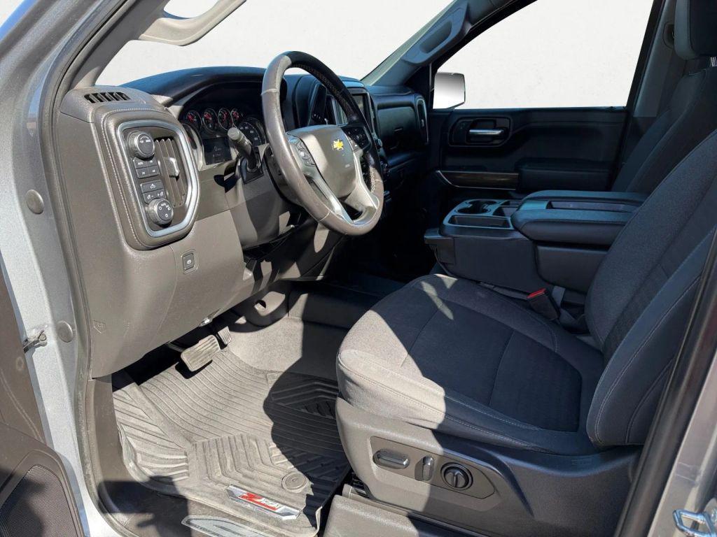 used 2021 Chevrolet Silverado 1500 car, priced at $31,900