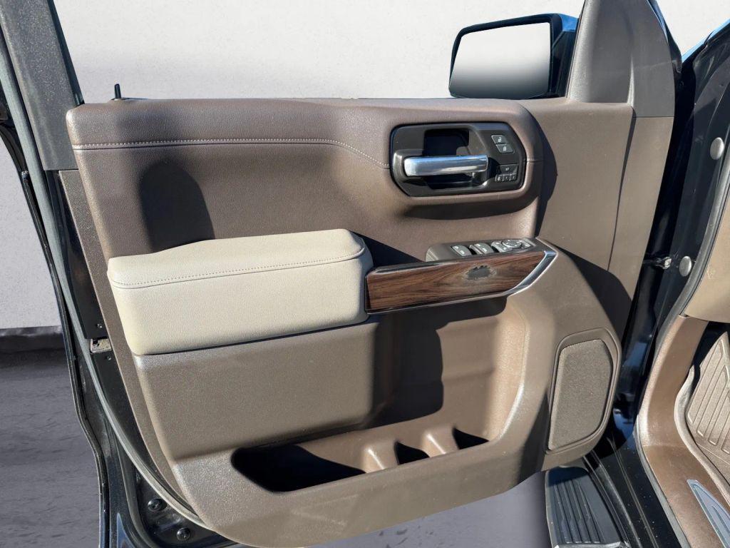 used 2019 GMC Sierra 1500 car, priced at $33,900