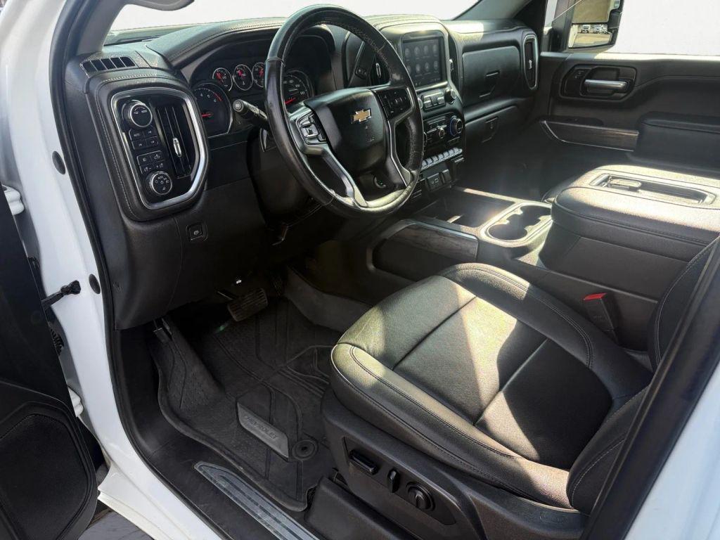 used 2021 Chevrolet Silverado 2500 car, priced at $38,900