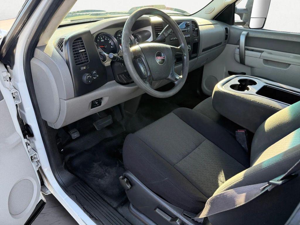 used 2014 GMC Sierra 2500 car, priced at $15,900