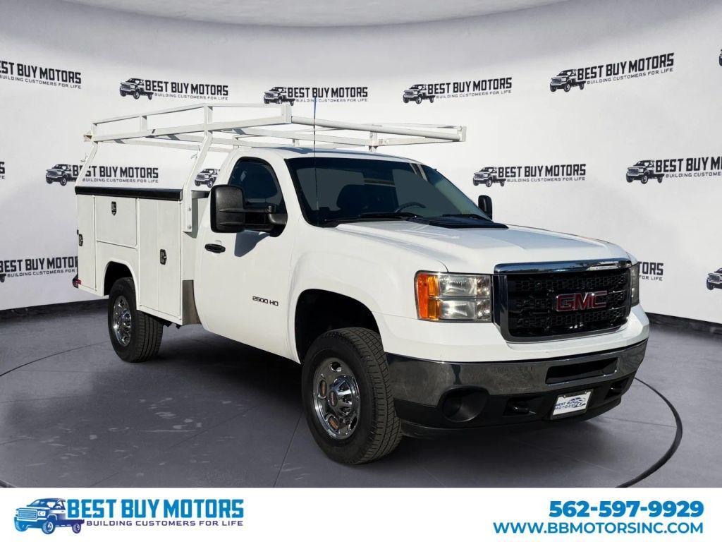 used 2014 GMC Sierra 2500 car, priced at $15,900