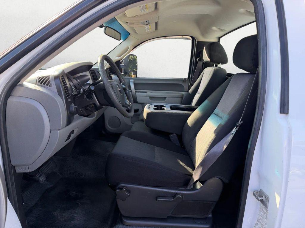 used 2014 GMC Sierra 2500 car, priced at $15,900