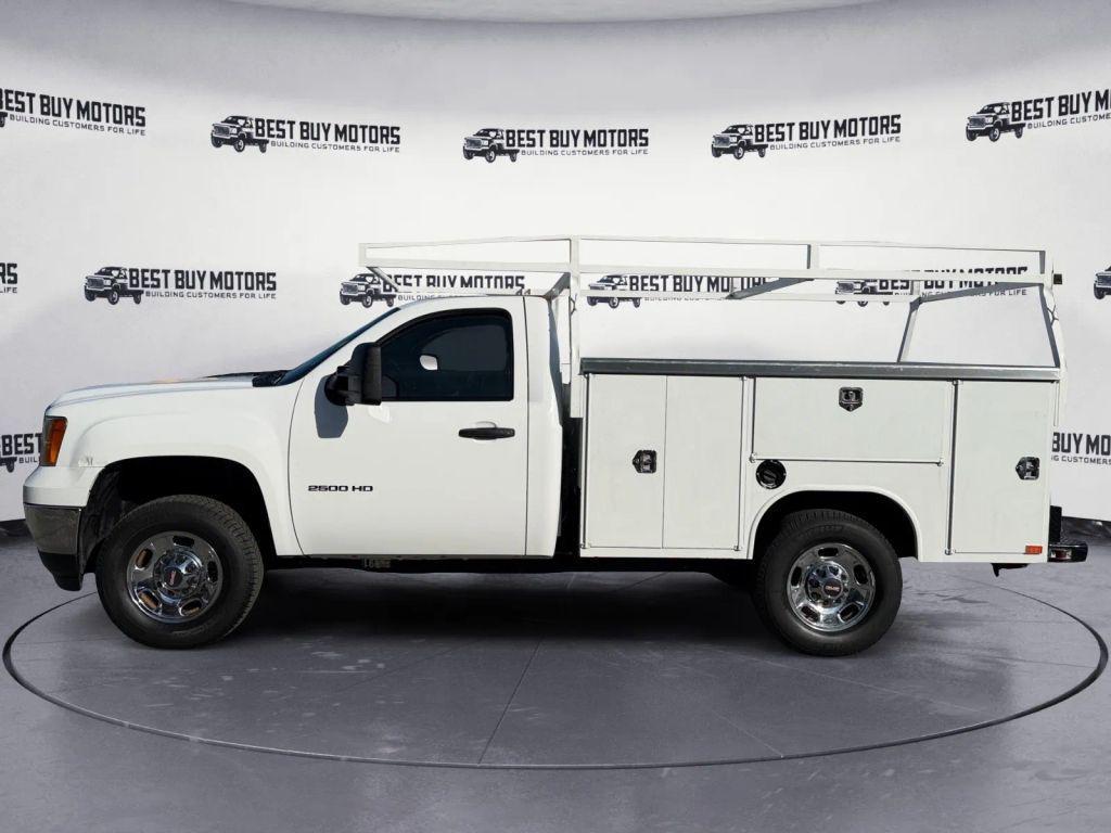 used 2014 GMC Sierra 2500 car, priced at $15,900