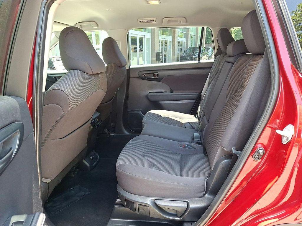 used 2021 Toyota Highlander car, priced at $25,799