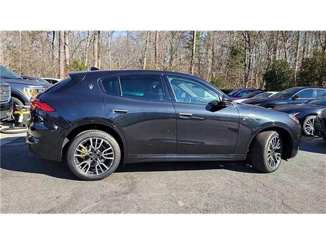 new 2023 Maserati Grecale car, priced at $67,901