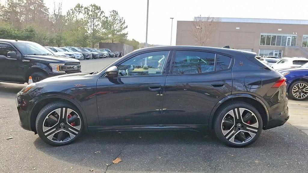 new 2025 Maserati Grecale Folgore car, priced at $89,999