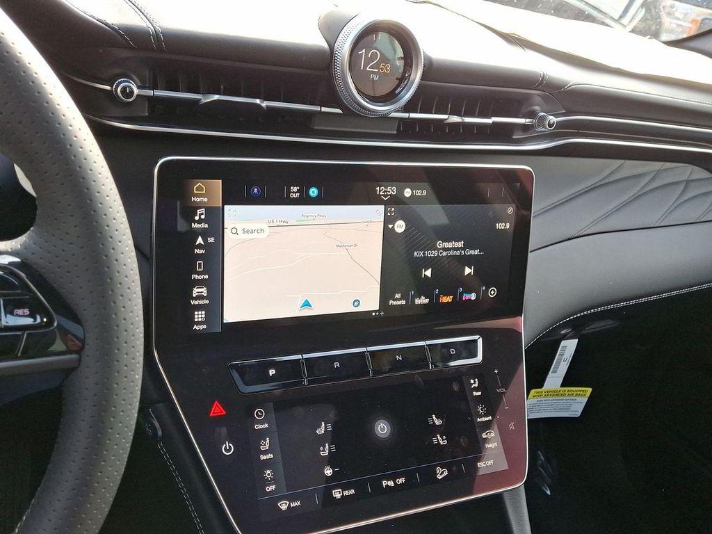 new 2025 Maserati Grecale Folgore car, priced at $89,999