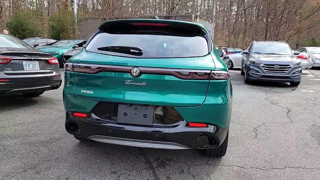 new 2024 Alfa Romeo Tonale car, priced at $55,685