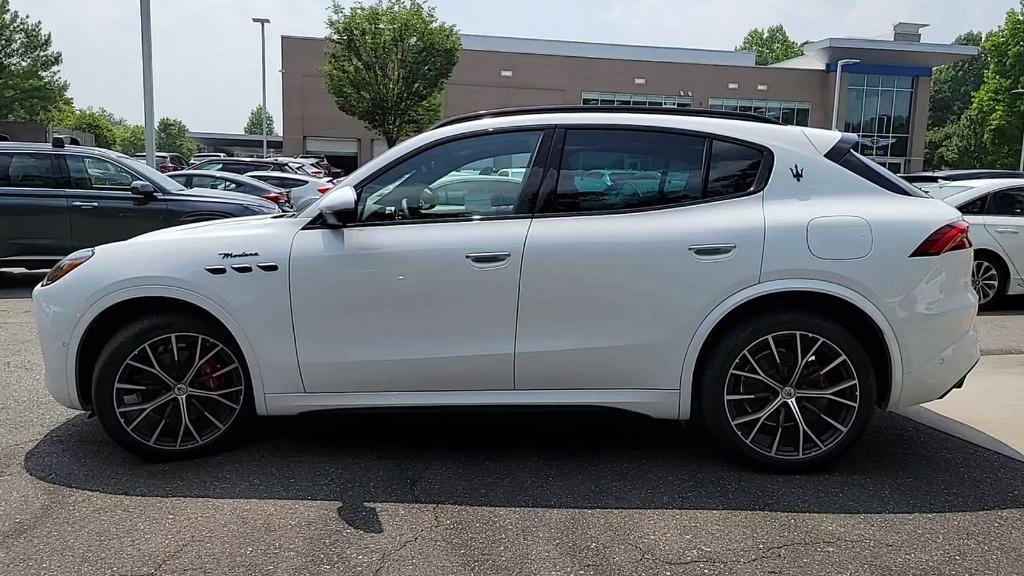 new 2023 Maserati Grecale car, priced at $74,901