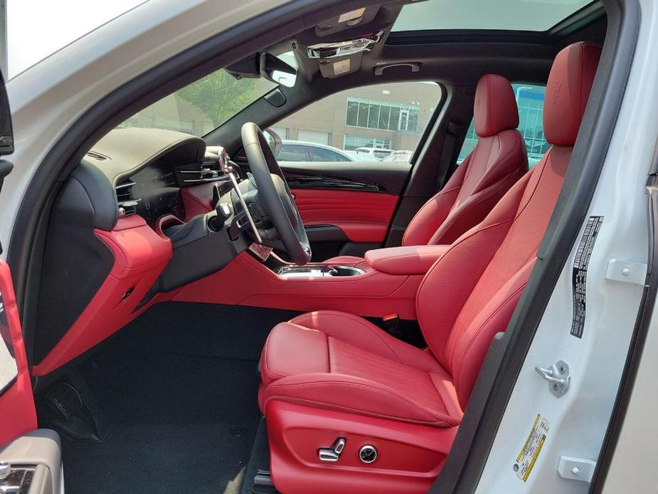 new 2023 Maserati Grecale car, priced at $74,901