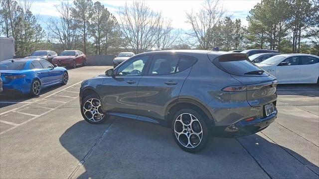 new 2025 Alfa Romeo Tonale car