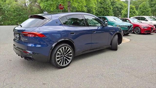 new 2025 Maserati Grecale car, priced at $91,495
