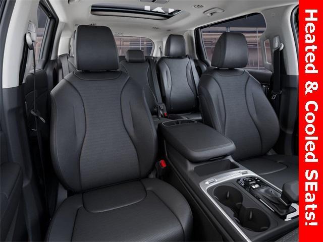 new 2025 Kia Carnival car, priced at $53,430