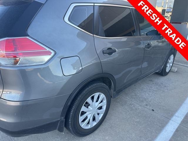 used 2016 Nissan Rogue car, priced at $9,999