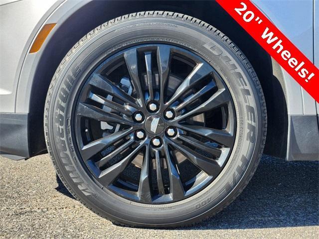 used 2018 Cadillac XT5 car, priced at $19,296