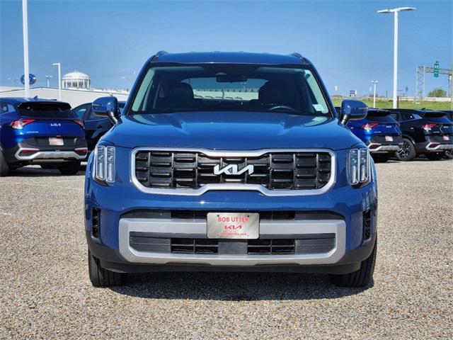 used 2023 Kia Telluride car, priced at $34,136