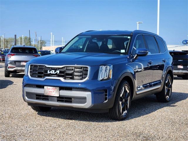 used 2023 Kia Telluride car, priced at $34,136