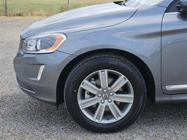 used 2017 Volvo XC60 car, priced at $16,217