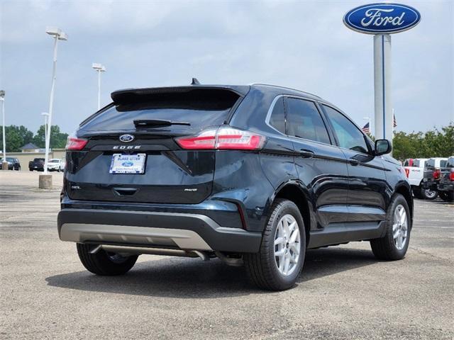 new 2024 Ford Edge car, priced at $43,680