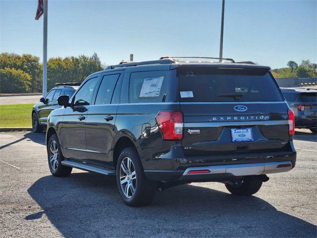 new 2024 Ford Expedition Max car, priced at $61,595