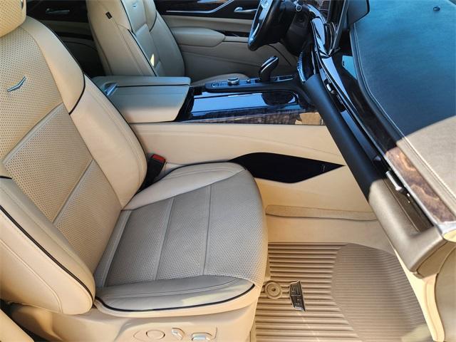 used 2022 Cadillac Escalade ESV car, priced at $57,757