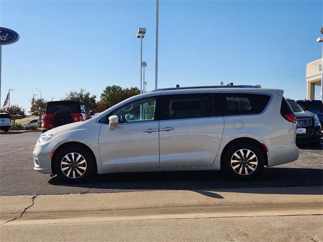 used 2021 Chrysler Pacifica car, priced at $19,426