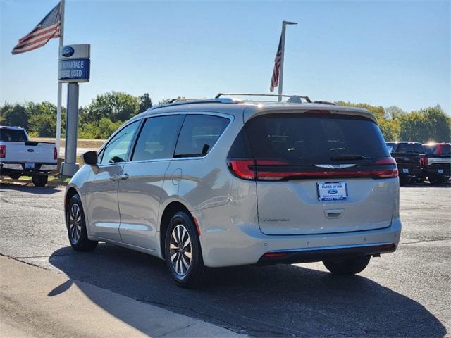 used 2021 Chrysler Pacifica car, priced at $19,426