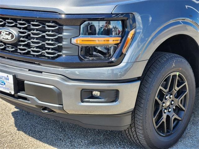 new 2024 Ford F-150 car, priced at $43,690