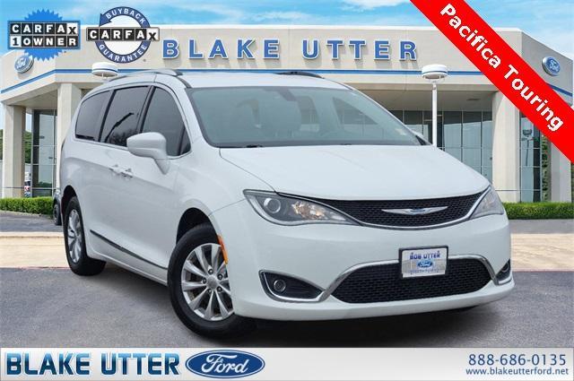 used 2018 Chrysler Pacifica car, priced at $14,923