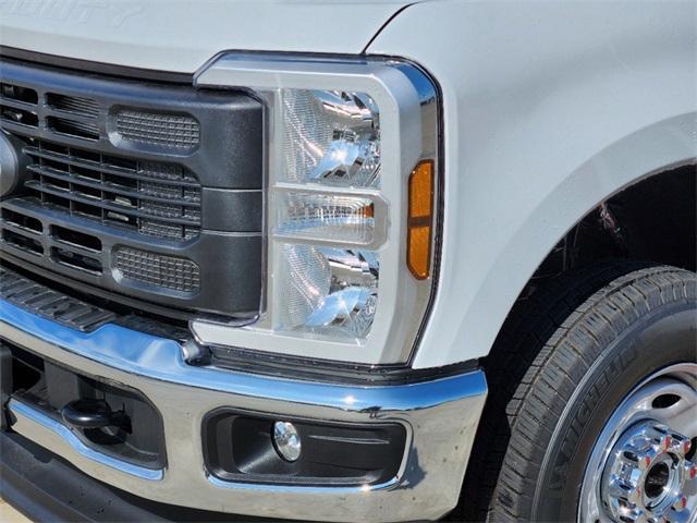 new 2024 Ford F-250 car, priced at $49,605