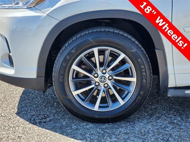 used 2018 Toyota Highlander car, priced at $17,649