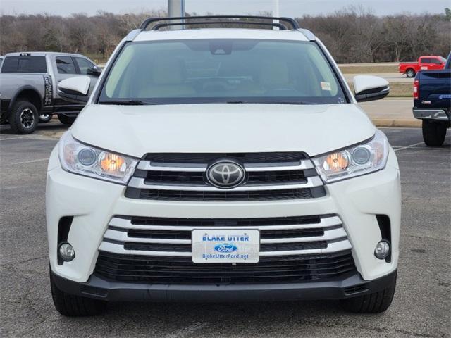 used 2018 Toyota Highlander car, priced at $18,993