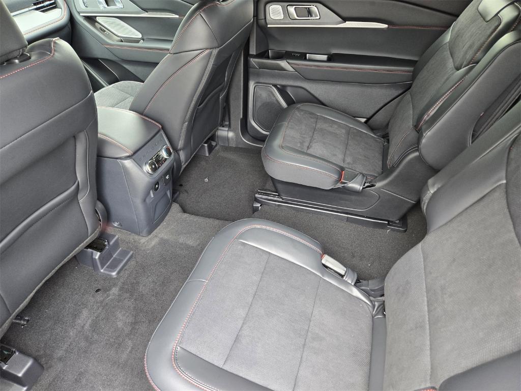 new 2025 Ford Explorer car, priced at $56,539