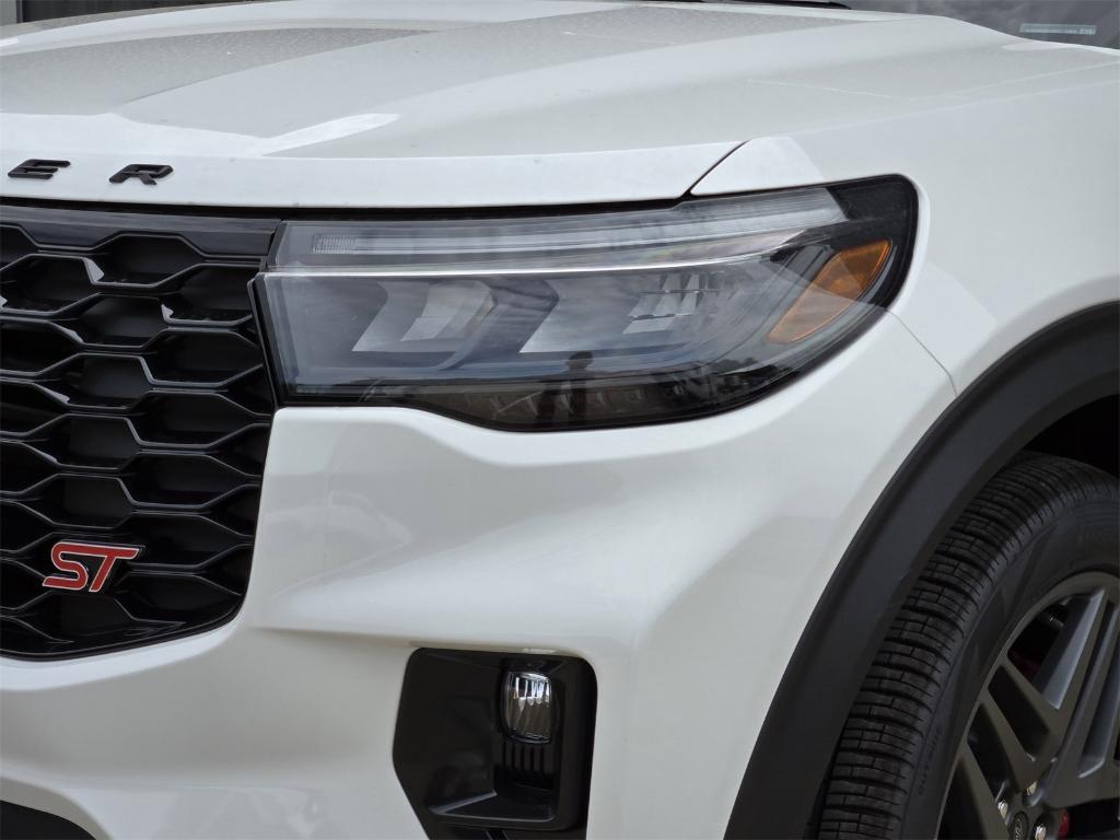 new 2025 Ford Explorer car, priced at $56,539