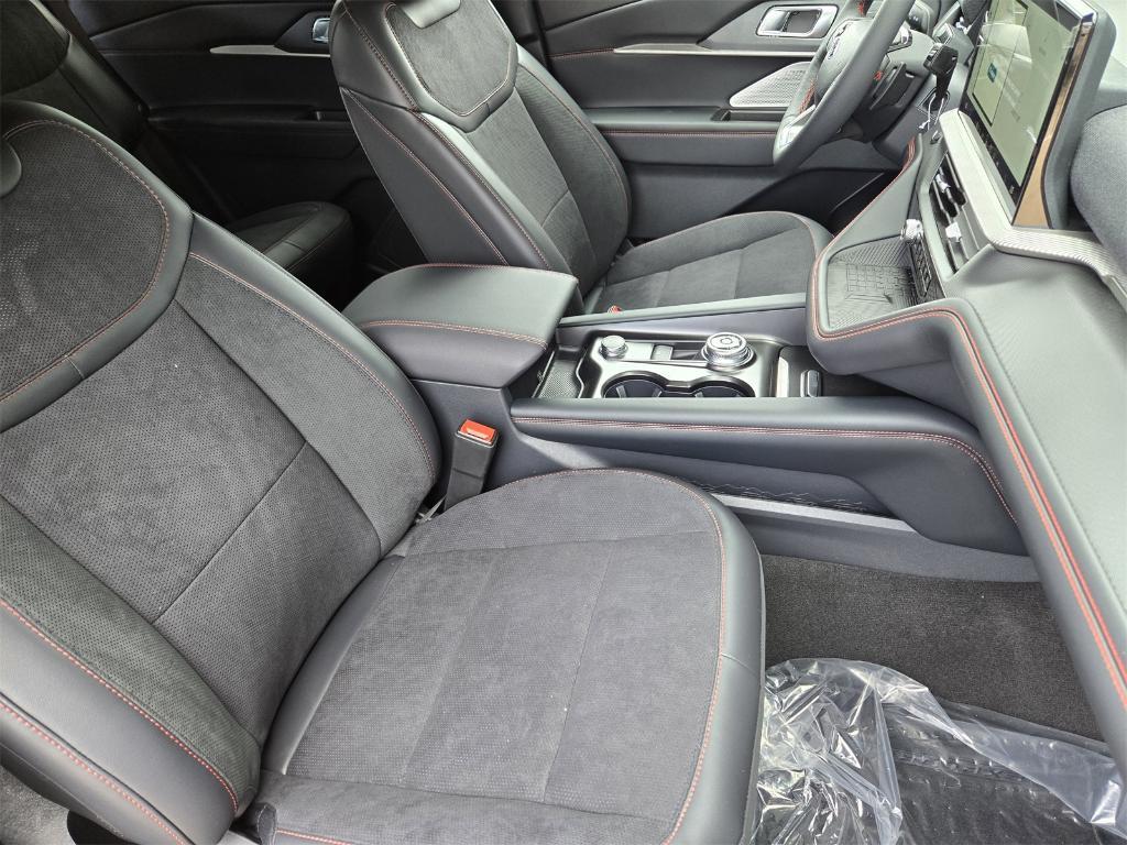 new 2025 Ford Explorer car, priced at $56,539