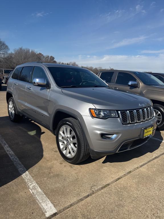 used 2017 Jeep Grand Cherokee car, priced at $18,780