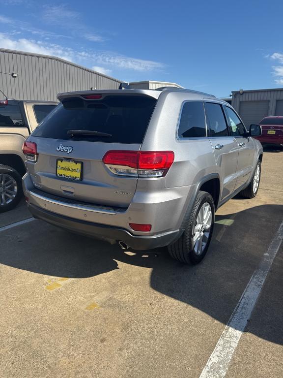 used 2017 Jeep Grand Cherokee car, priced at $18,780