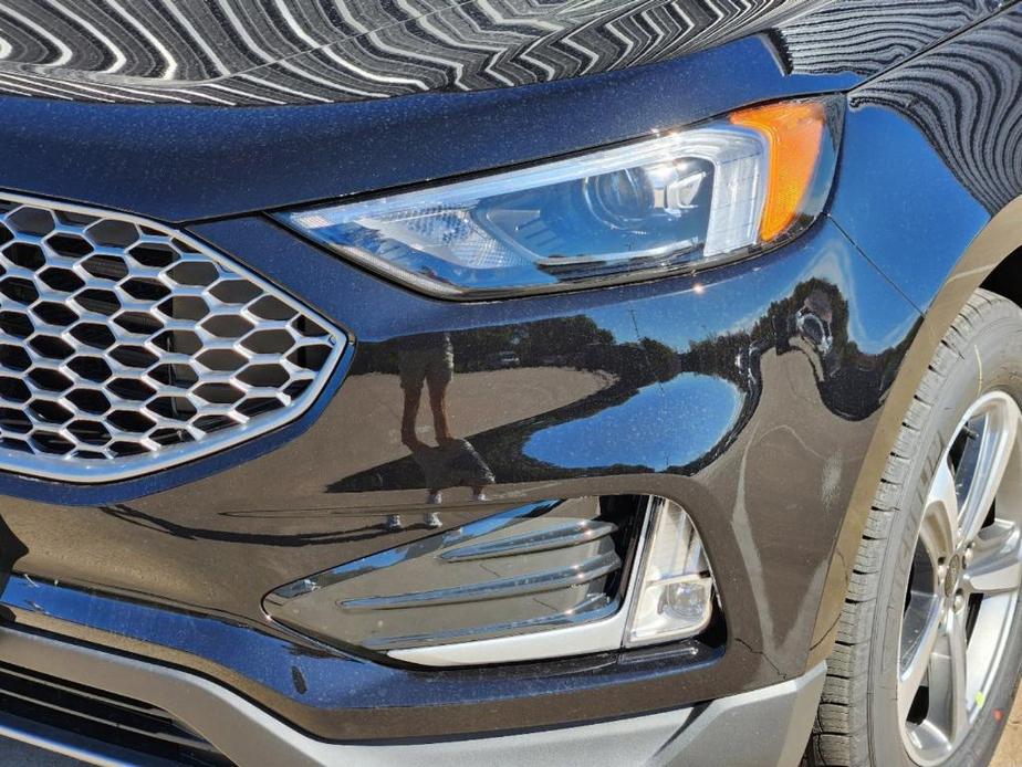 new 2024 Ford Edge car, priced at $29,470