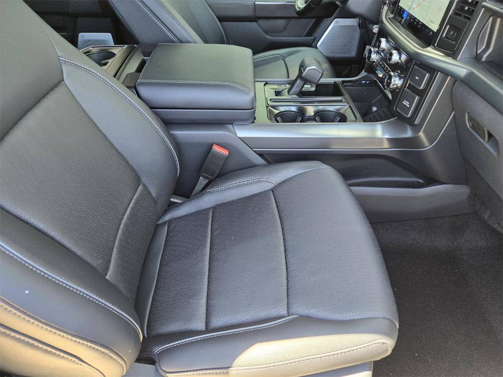 new 2025 Ford F-150 car, priced at $69,370