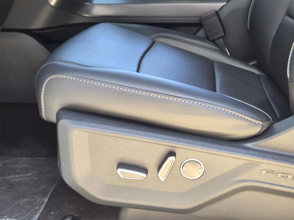 new 2025 Ford F-150 car, priced at $69,370
