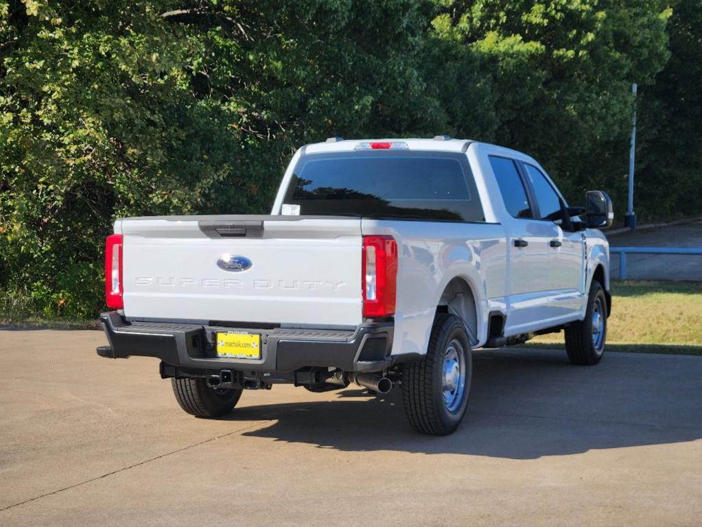 new 2024 Ford F-350 car, priced at $43,845