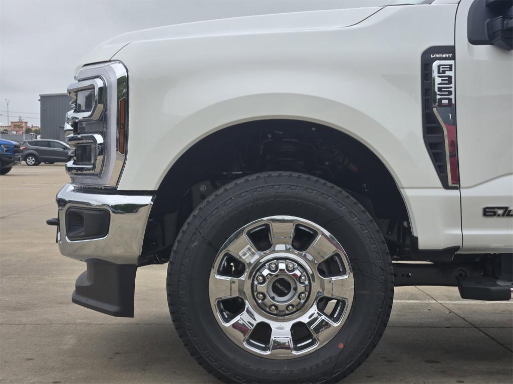 new 2025 Ford F-350 car, priced at $83,595