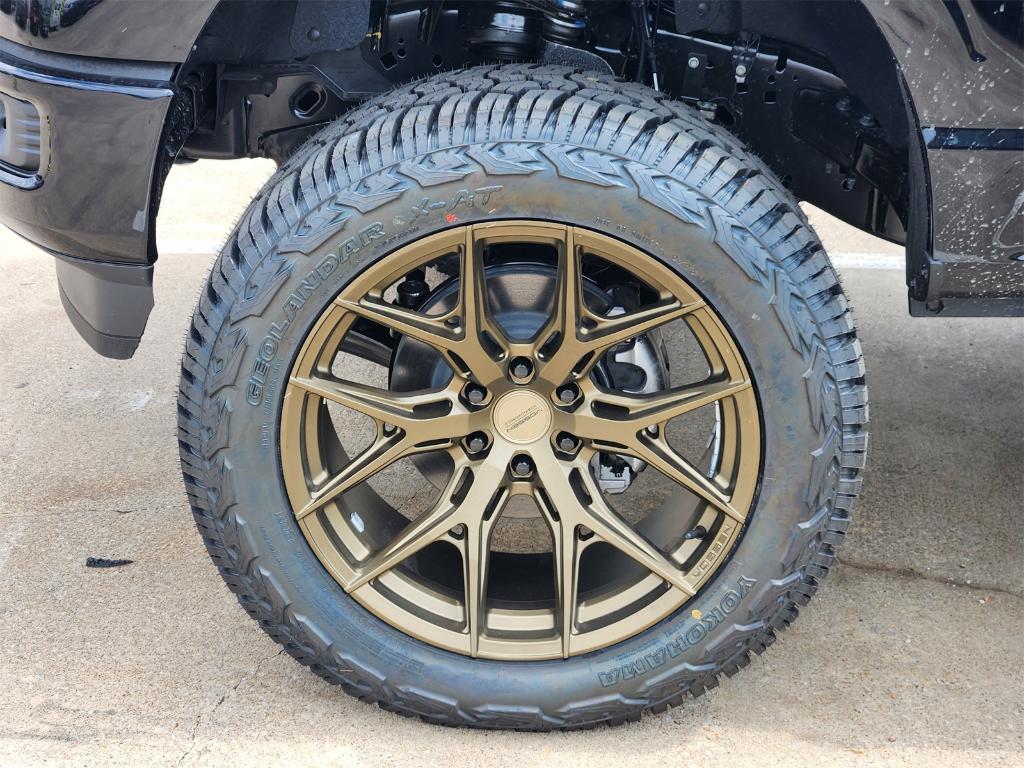 new 2025 Ford F-150 car, priced at $61,770