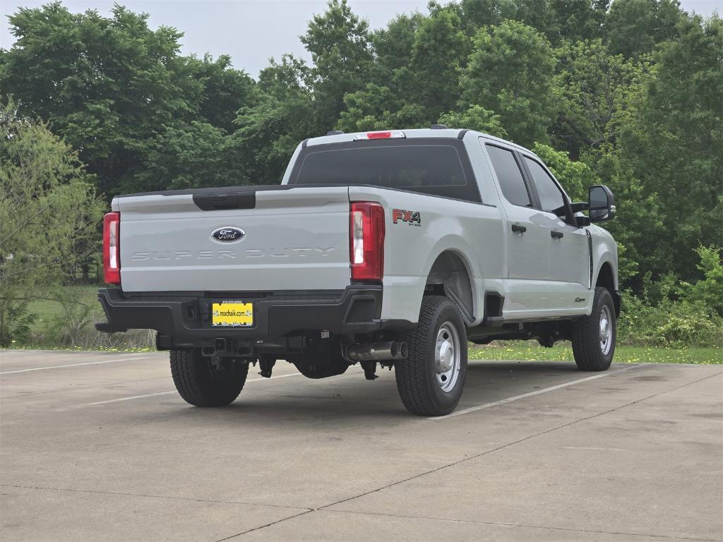 new 2025 Ford F-250 car, priced at $60,056
